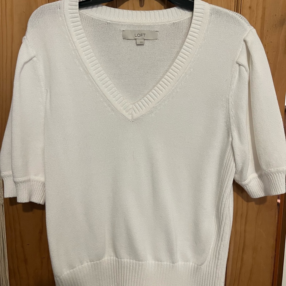 LOFT White V-Neck Short Sleeve Knit Sweater